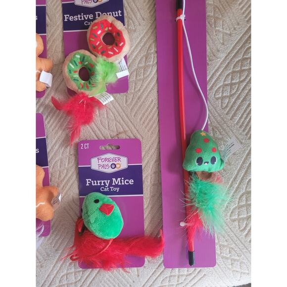 Forever Pals Cat Toys Christmas Themed Lot of 8 Total - Picture 2 of 3